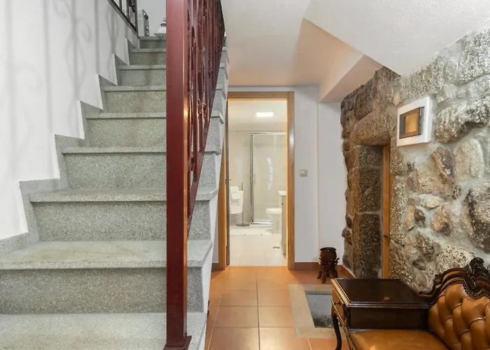 Rustic Getaway In Guarda * Gouveia
