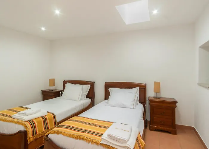 Nyaraló Rustic Getaway In Guarda *